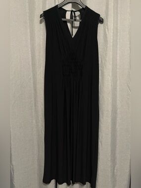 Black Dress by Avenue